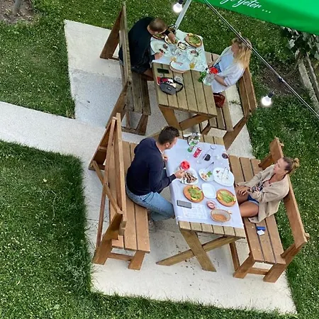 게스트하우스 Alpinehouse 3*