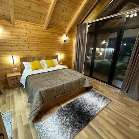 Alpinehouse Гостевой дом Тети