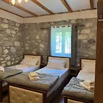 Alpinehouse 3* Theth