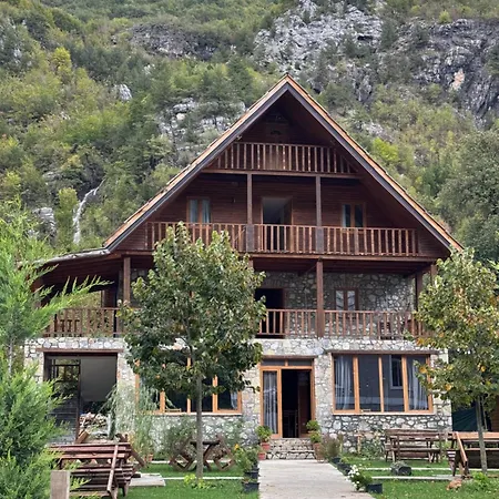 Alpinehouse Pensjonat Theth
