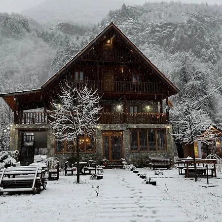 Alpinehouse