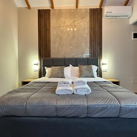 Gasthof Alpinehouse 2*